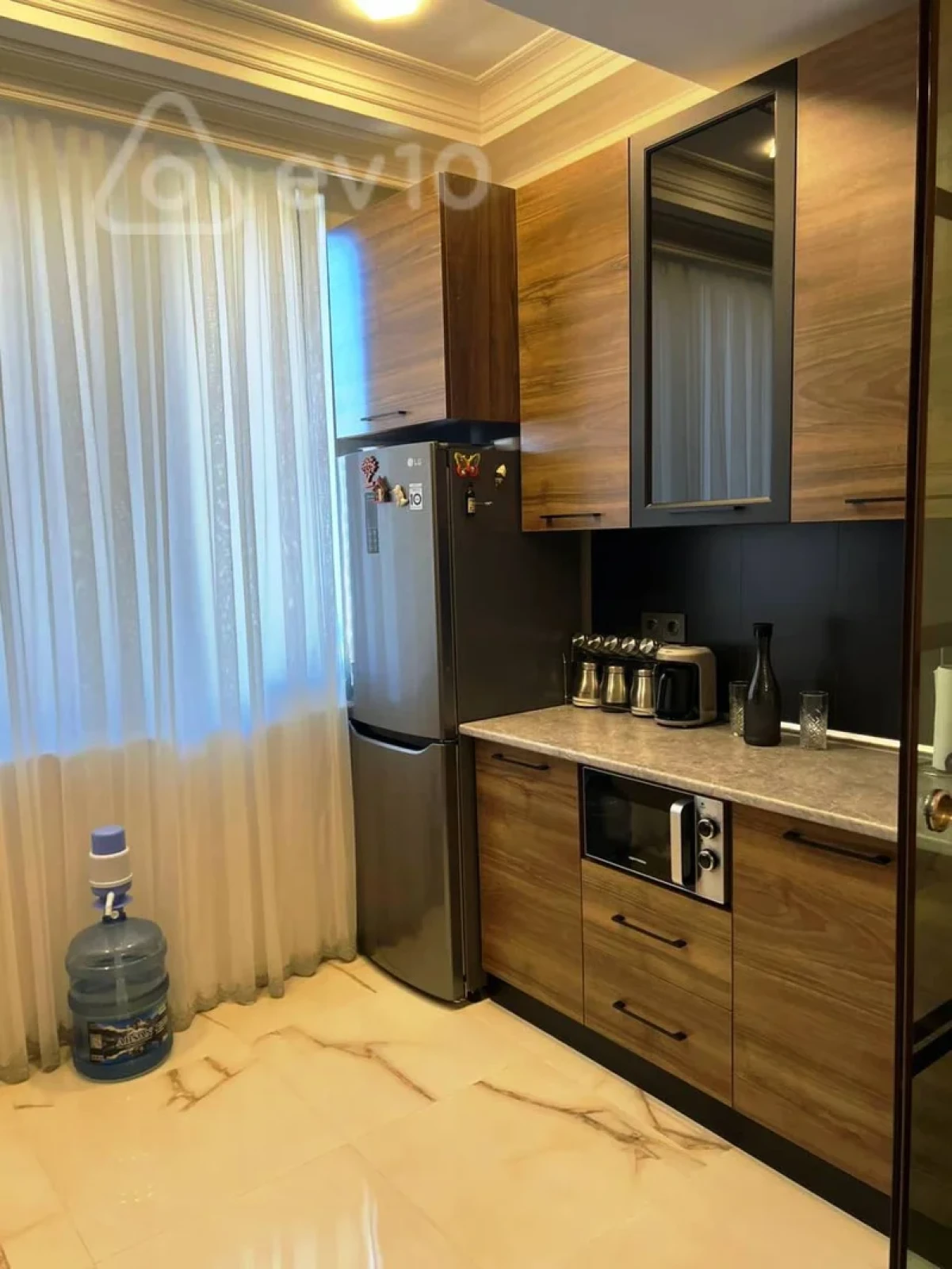 Kirayə verilir 3 otaqlı yeni tikili 80 m²