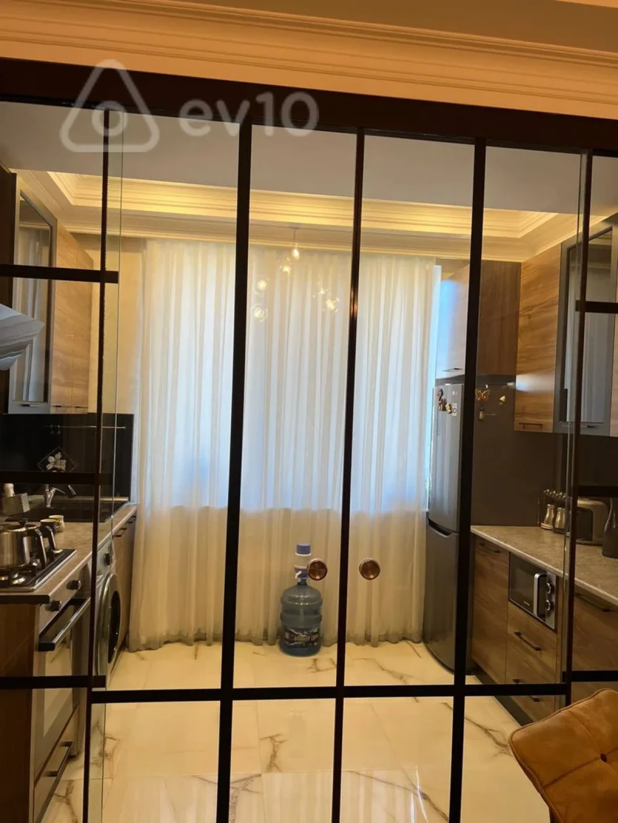 Kirayə verilir 3 otaqlı yeni tikili 80 m²