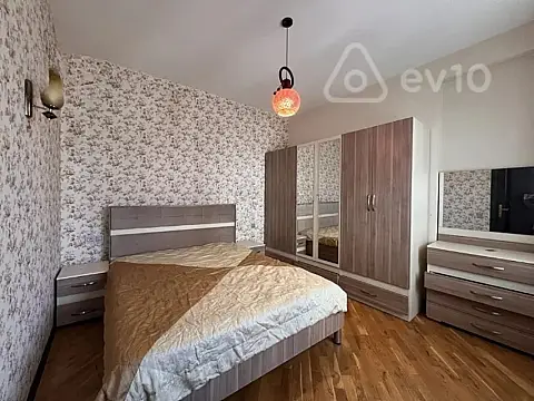 Kirayə verilir 2 otaqlı yeni tikili 80 m²