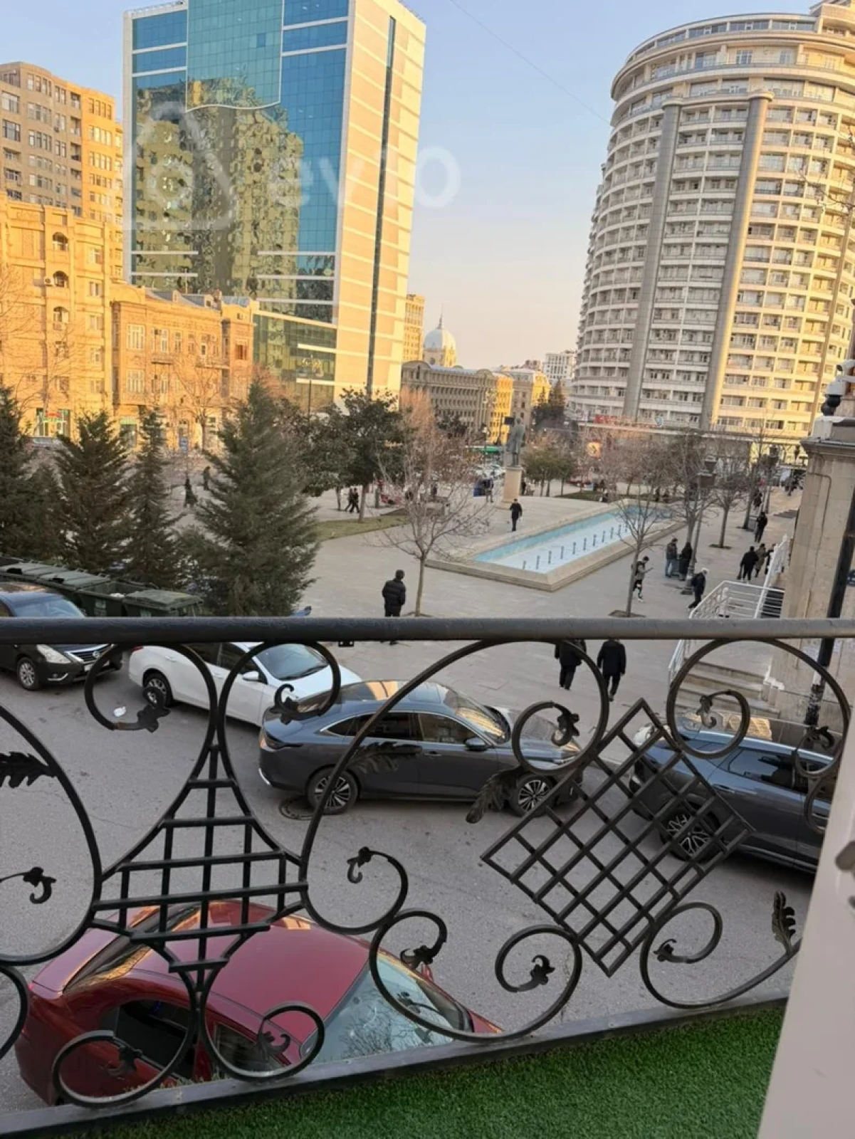 Kirayə verilir 5 otaqlı ofis 170 m²