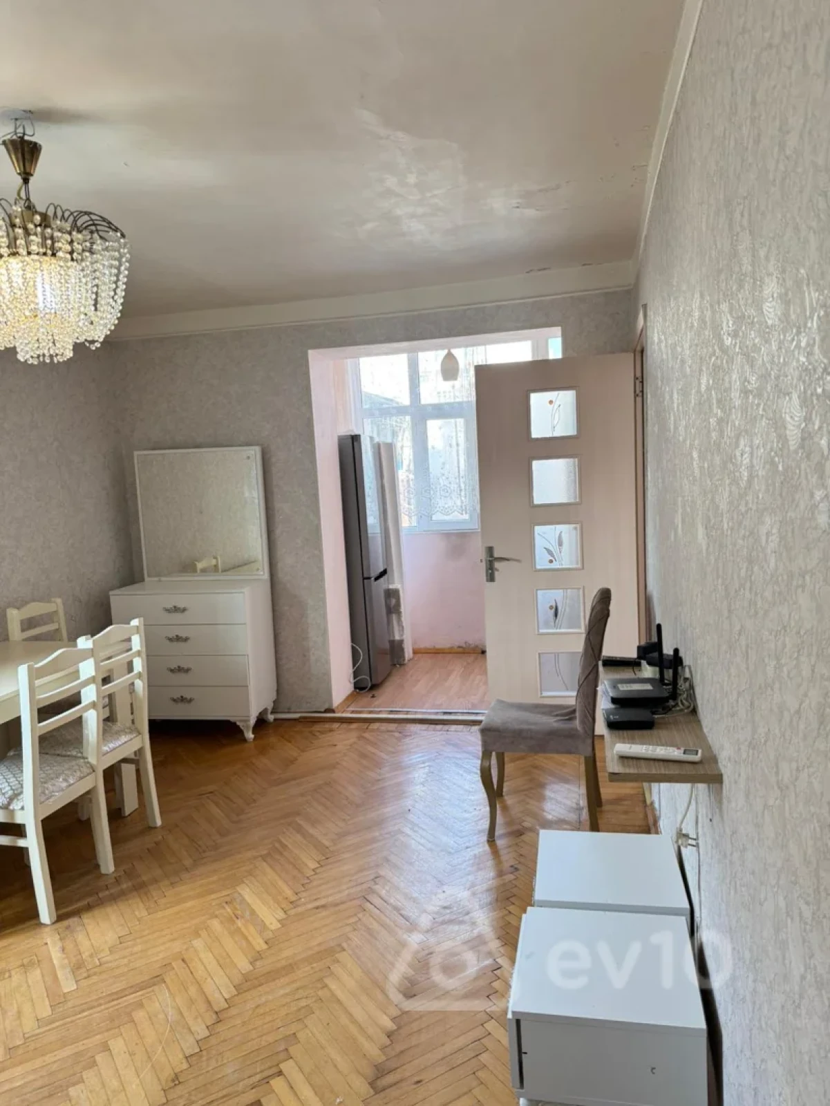 Kirayə verilir 2 otaqlı köhnə tikili 45 m²