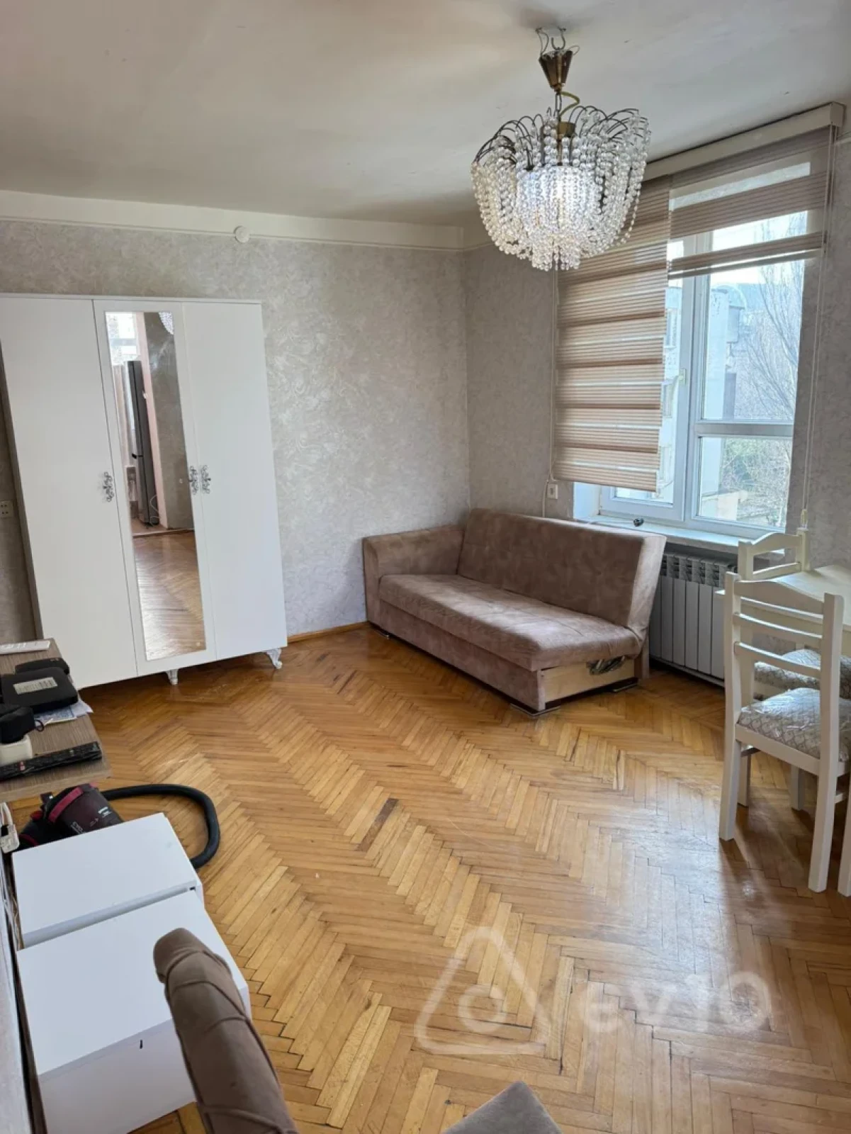 Kirayə verilir 2 otaqlı köhnə tikili 45 m²