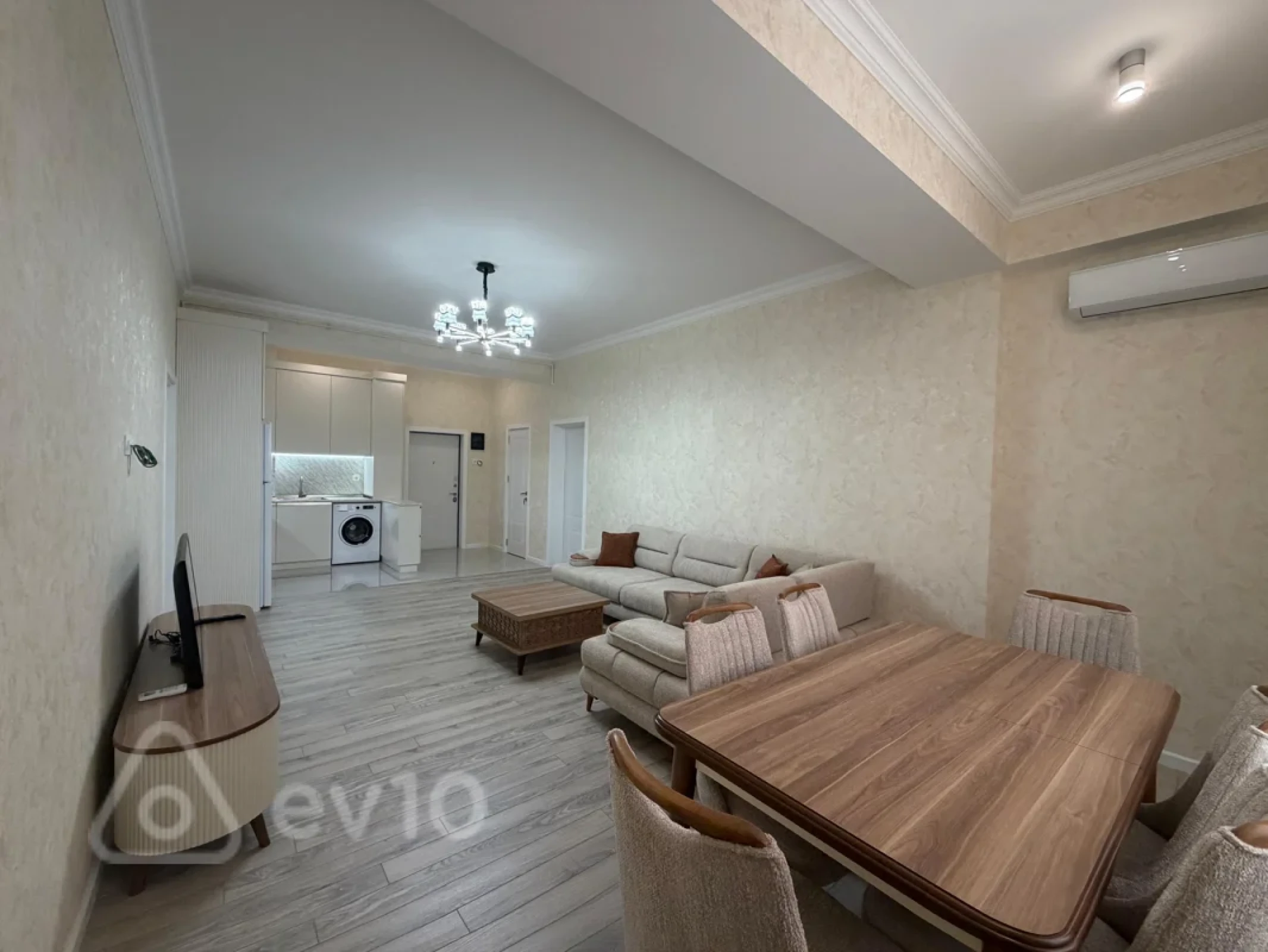 Kirayə verilir 2 otaqlı yeni tikili 105 m²