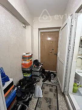 Satılır 1 otaqlı köhnə tikili 30 m²