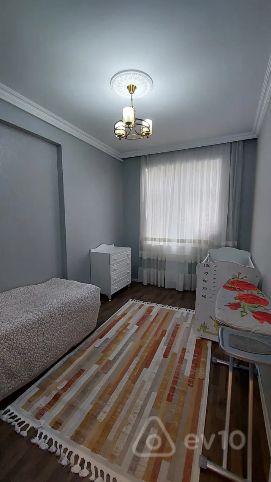 Satılır 3 otaqlı yeni tikili 93 m²