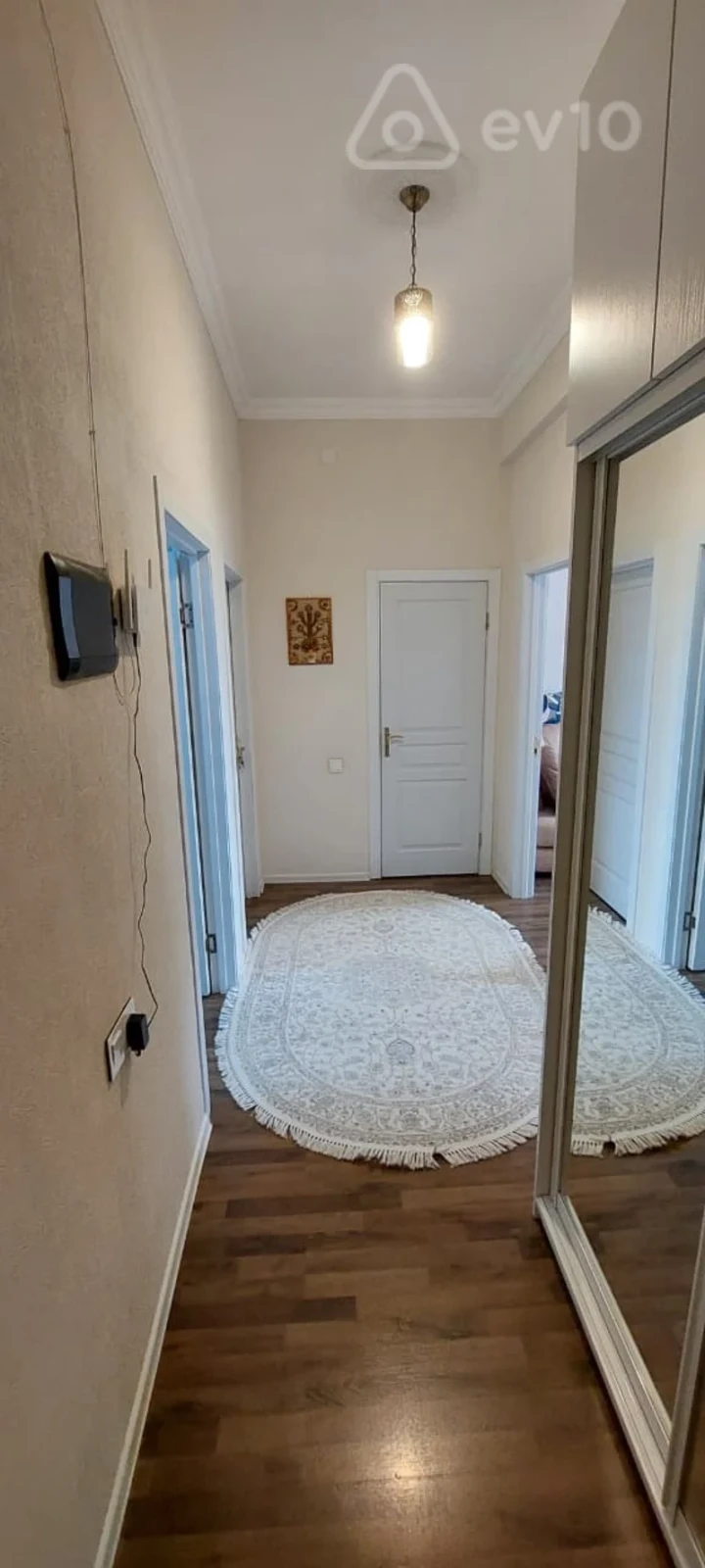 Satılır 3 otaqlı yeni tikili 93 m²