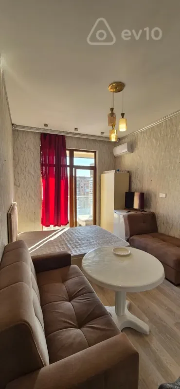 Kirayə verilir 1 otaqlı yeni tikili 40 m²