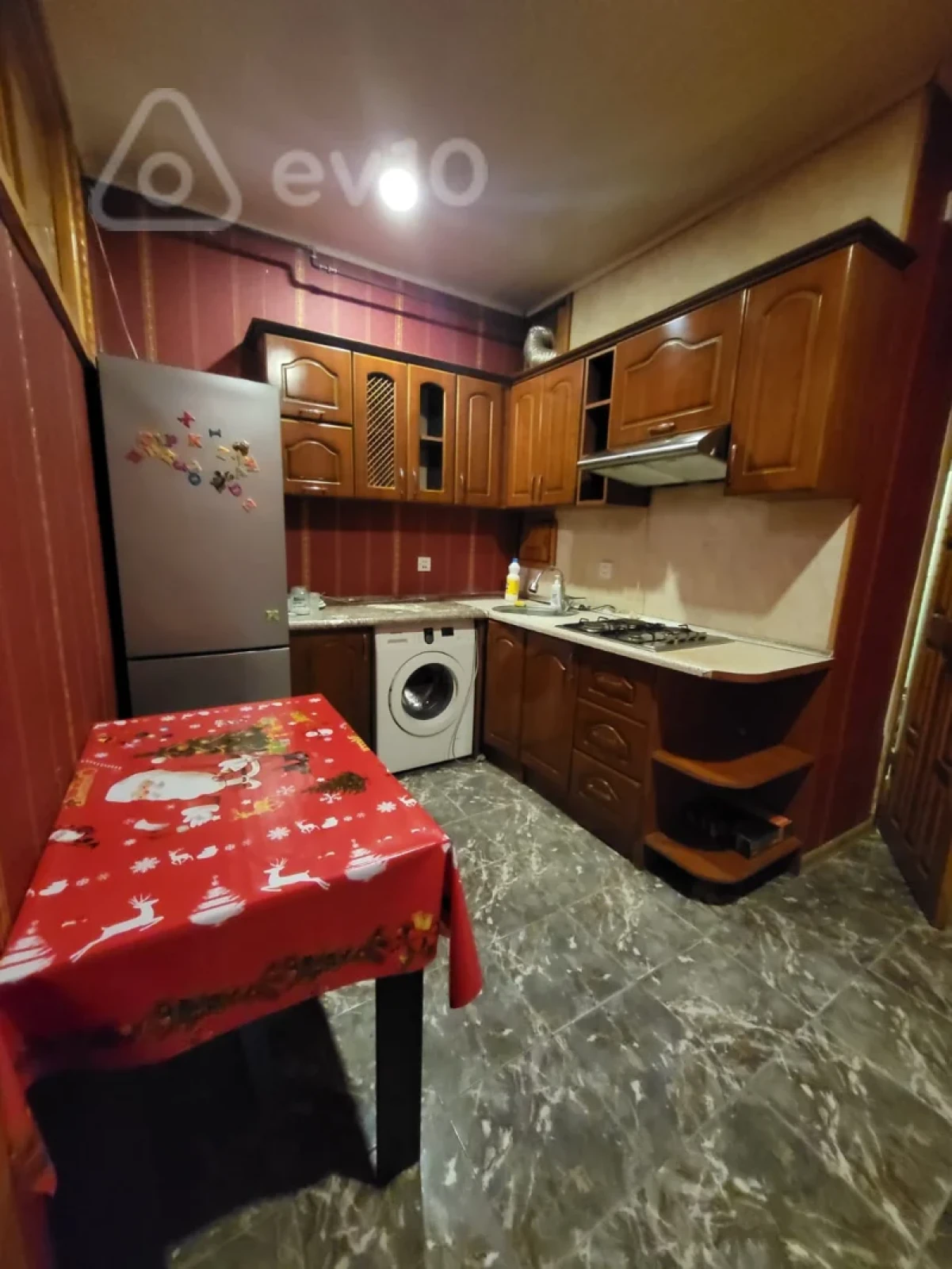 Kirayə verilir 2 otaqlı yeni tikili 58 m²