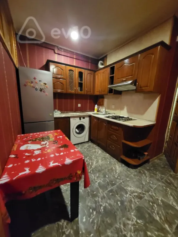 Kirayə verilir 2 otaqlı yeni tikili 58 m²