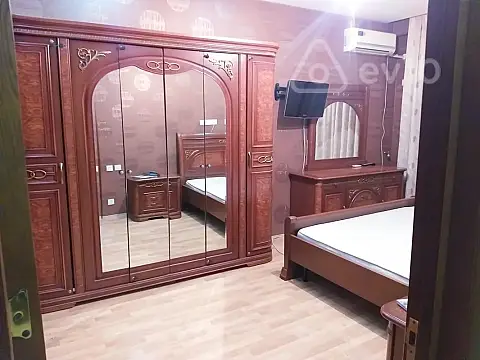 Kirayə verilir 2 otaqlı yeni tikili 100 m²