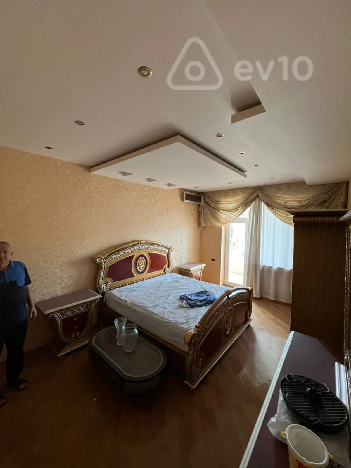 Satılır 3 otaqlı yeni tikili 145 m²