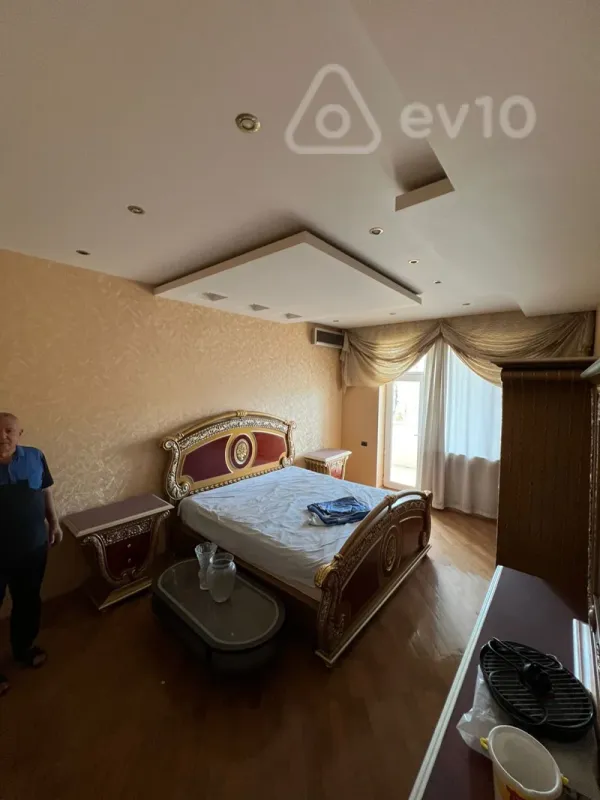 Satılır 3 otaqlı yeni tikili 145 m²