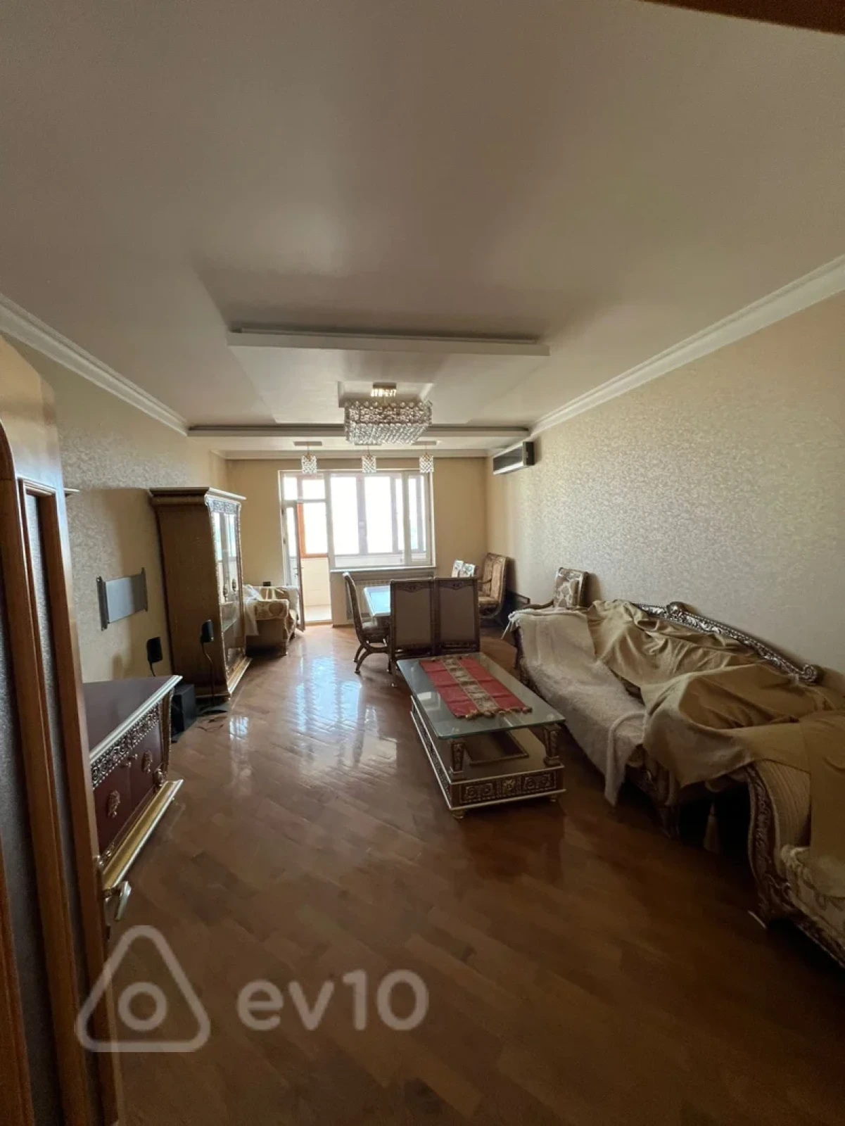 Satılır 3 otaqlı yeni tikili 145 m²
