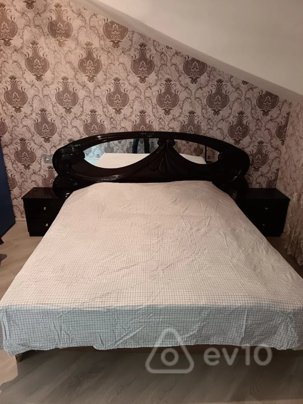 Kirayə verilir 2 otaqlı yeni tikili 85 m²