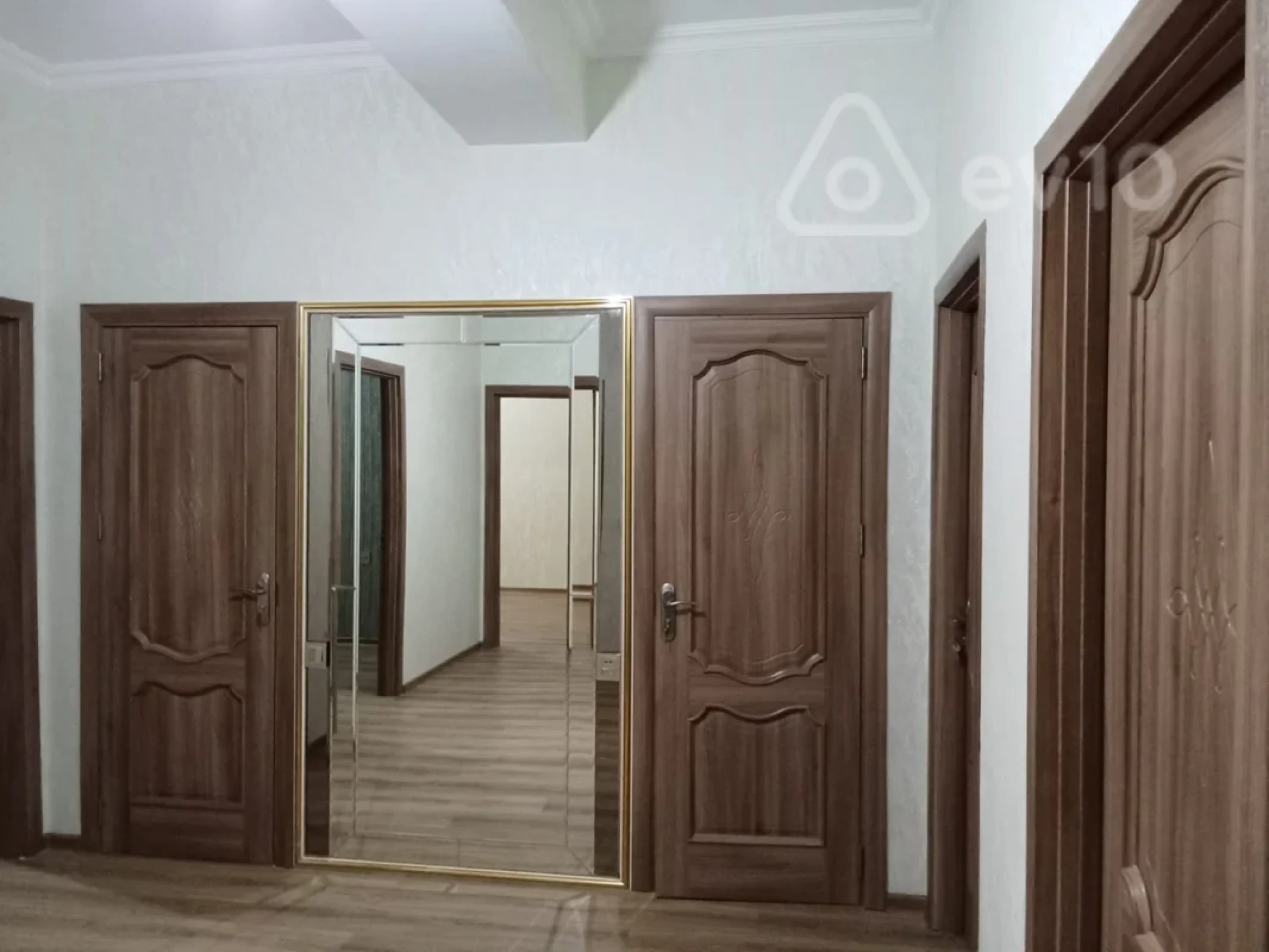 Satılır 4 otaqlı yeni tikili 120 m²