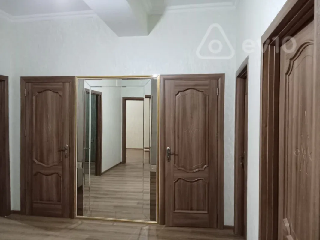 Satılır 4 otaqlı yeni tikili 120 m²