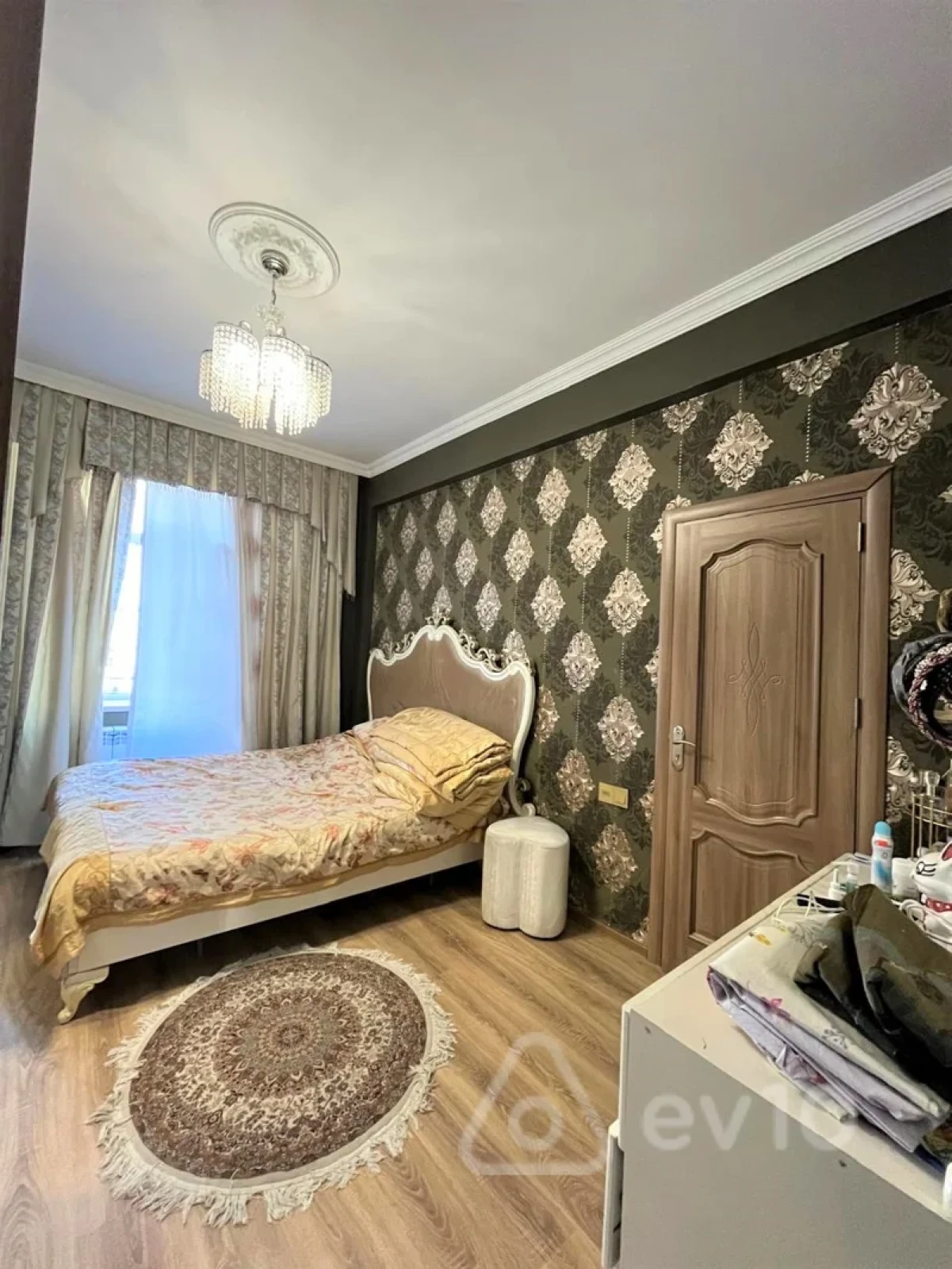 Satılır 4 otaqlı yeni tikili 120 m²