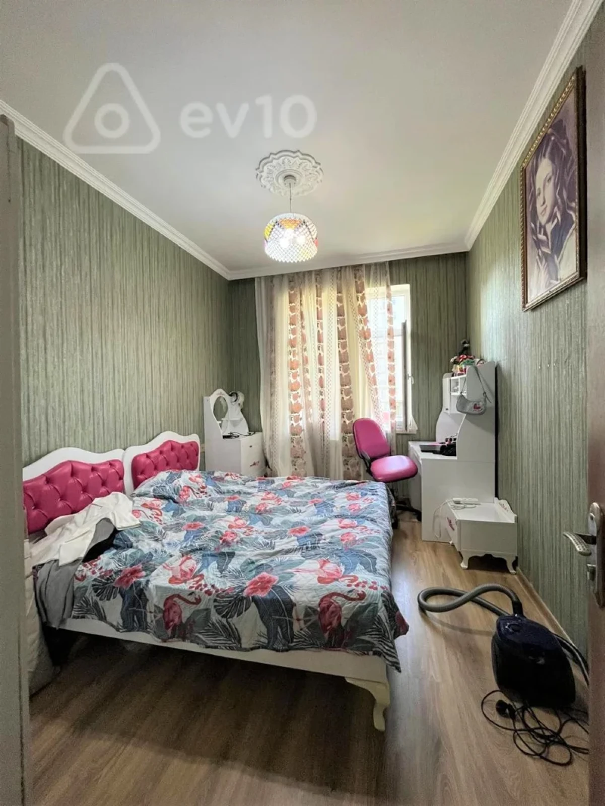 Satılır 4 otaqlı yeni tikili 120 m²