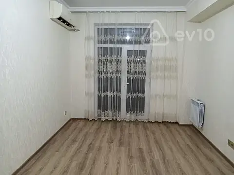 Satılır 4 otaqlı yeni tikili 120 m²