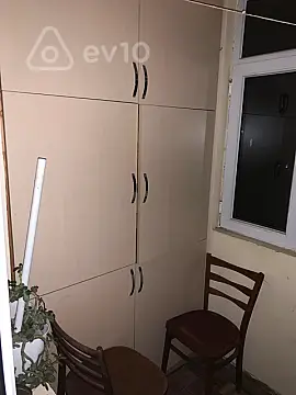 Kirayə verilir 1 otaqlı köhnə tikili 42 m²