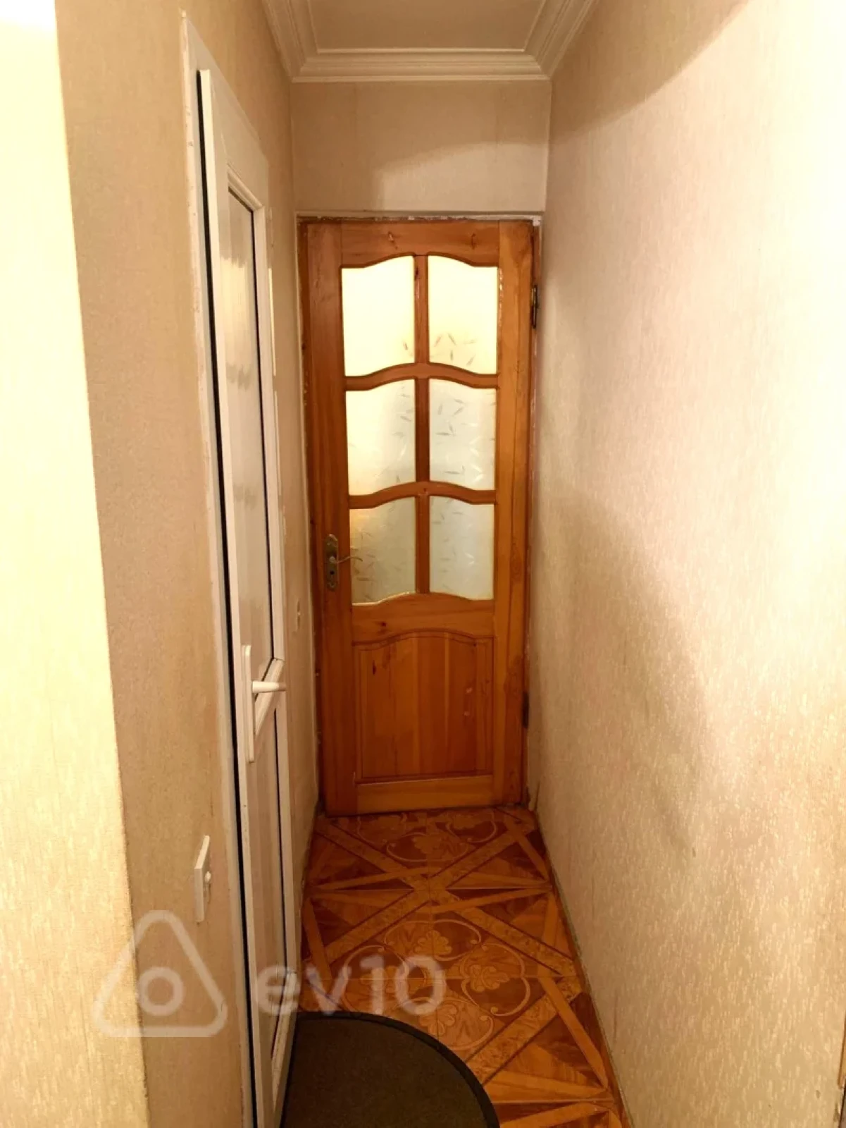 Kirayə verilir 1 otaqlı köhnə tikili 42 m²
