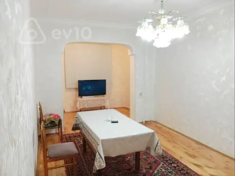 Satılır 3 otaqlı köhnə tikili 90 m² — Bakı, Binəqədi 3 otaq 90.00 m²