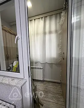 Satılır 2 otaqlı köhnə tikili 35 m²