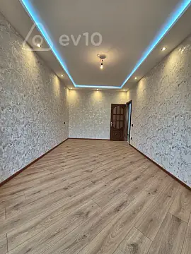 Satılır 3 otaqlı köhnə tikili 85 m²
