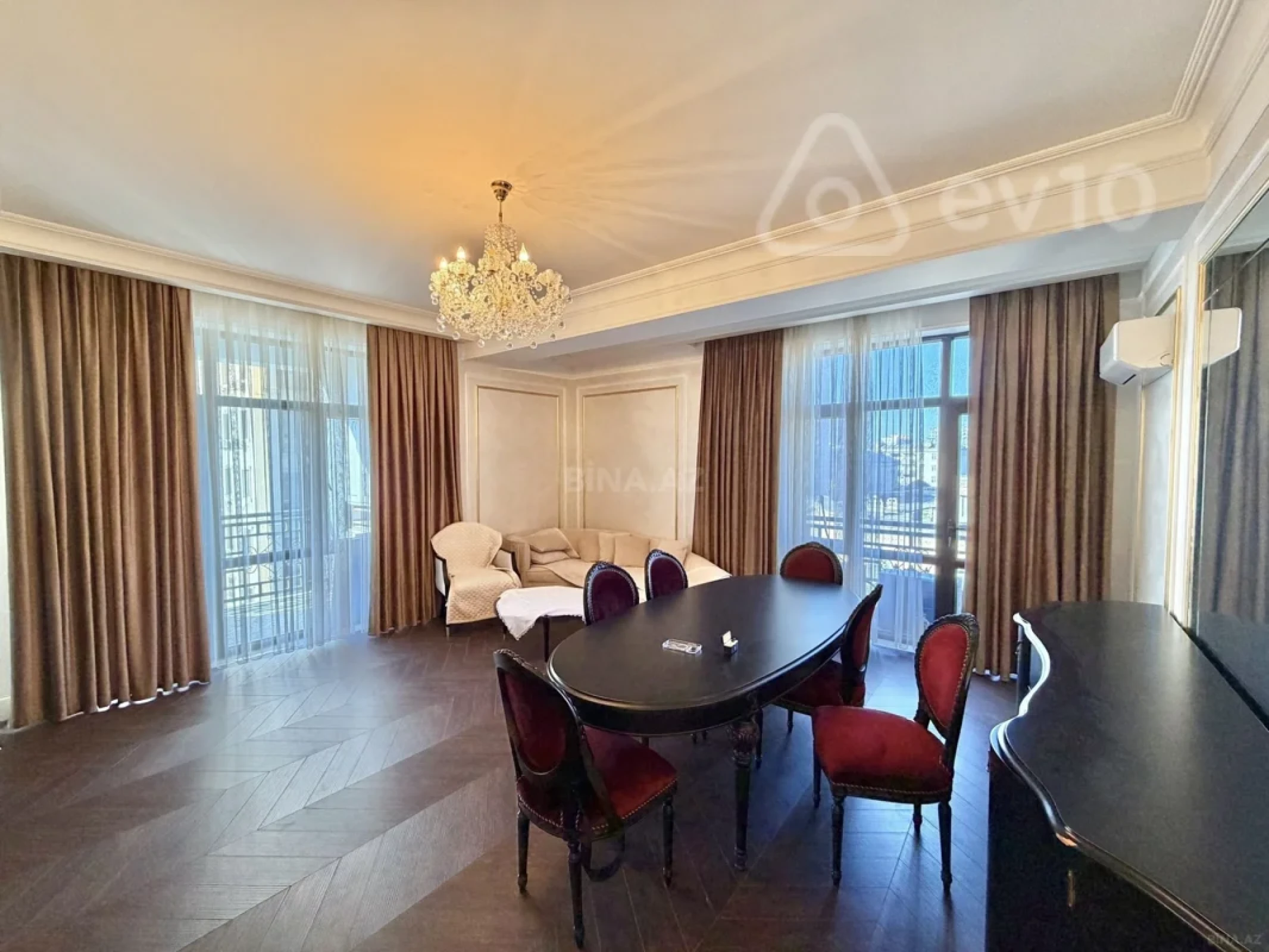 Kirayə verilir 3 otaqlı yeni tikili 120 m²