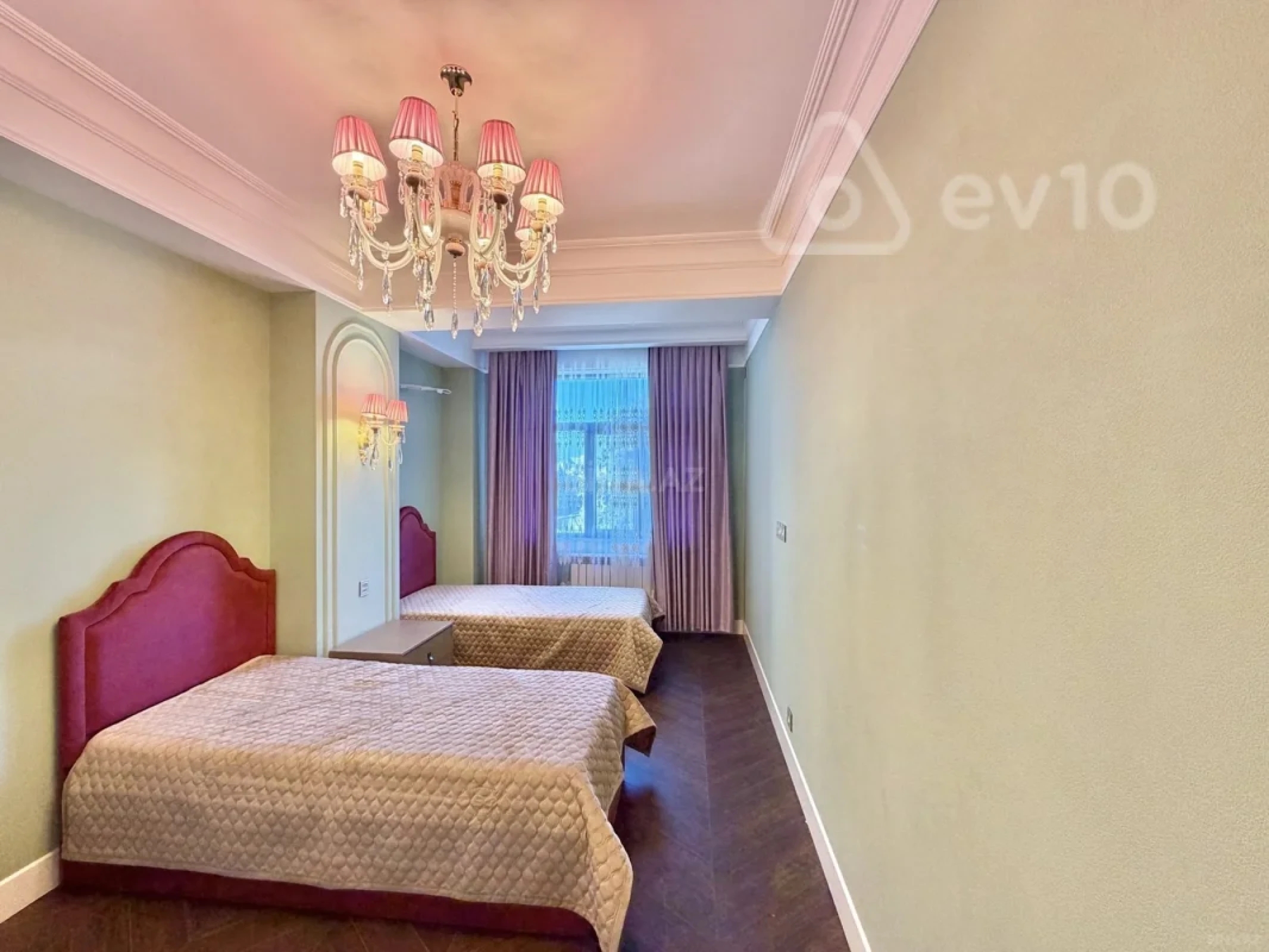 Kirayə verilir 3 otaqlı yeni tikili 120 m²