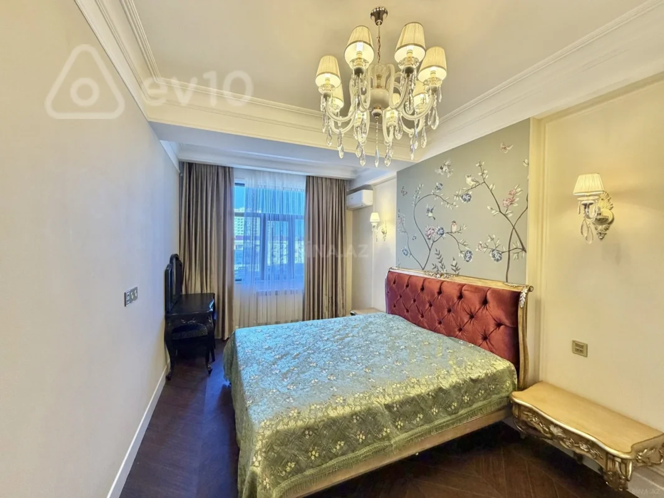 Kirayə verilir 3 otaqlı yeni tikili 120 m²