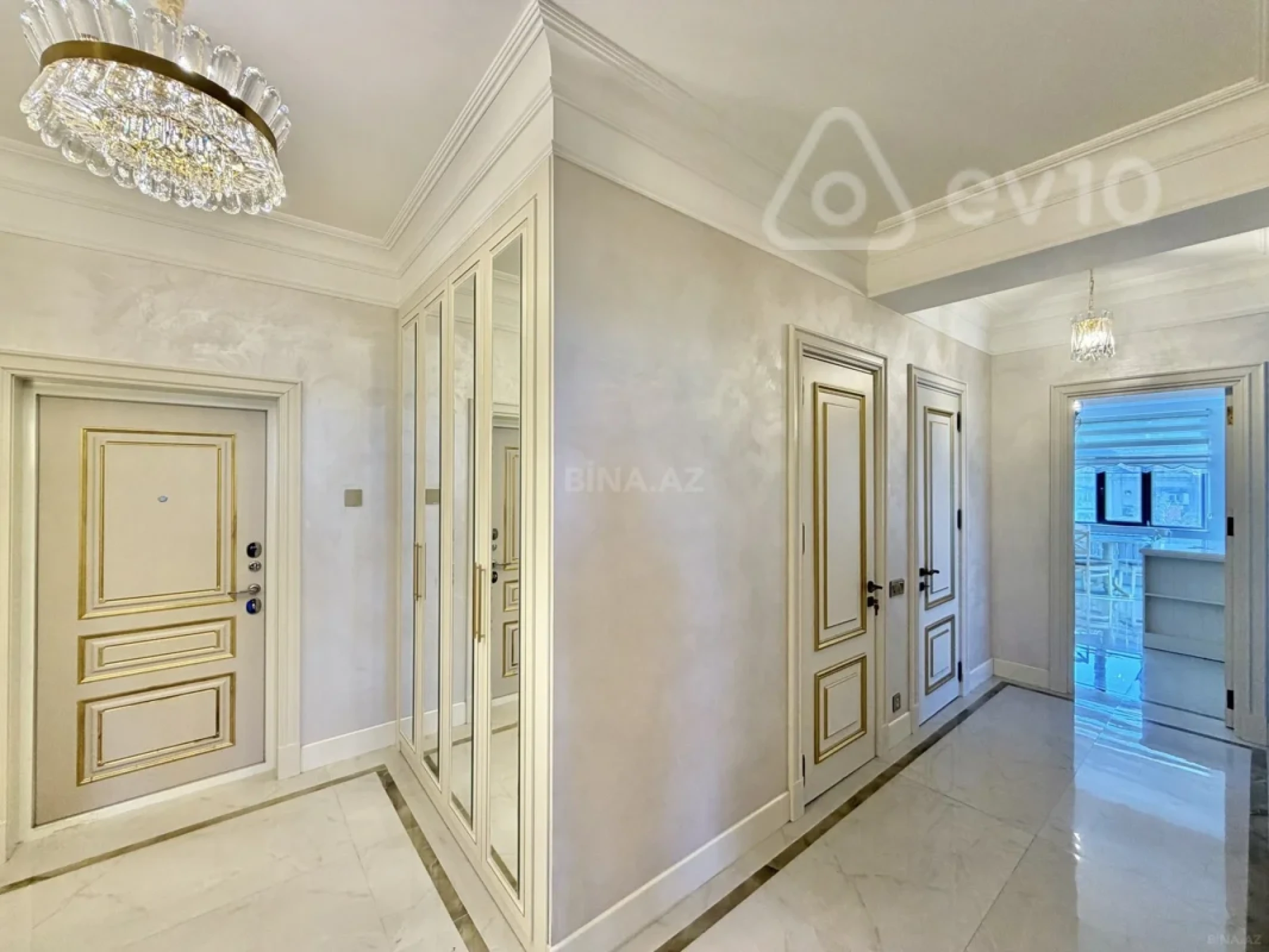 Kirayə verilir 3 otaqlı yeni tikili 120 m²