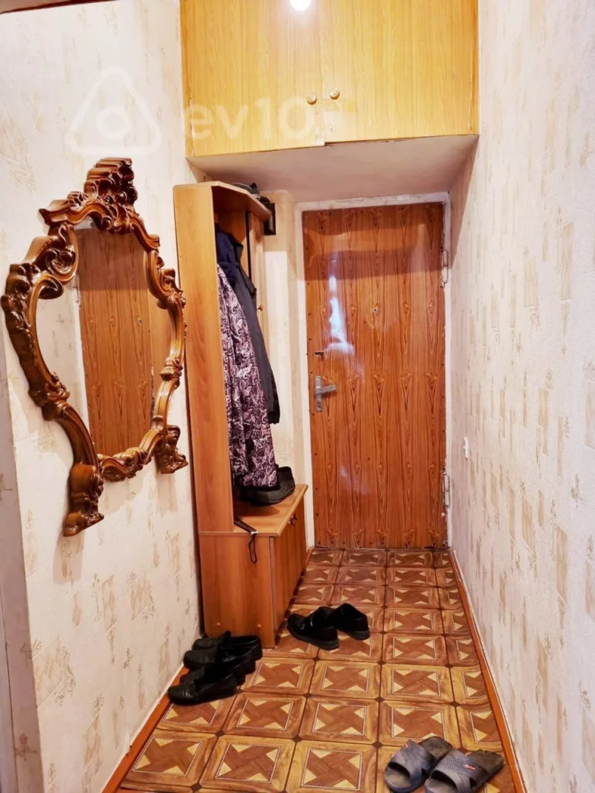 Satılır 2 otaqlı köhnə tikili 47 m²