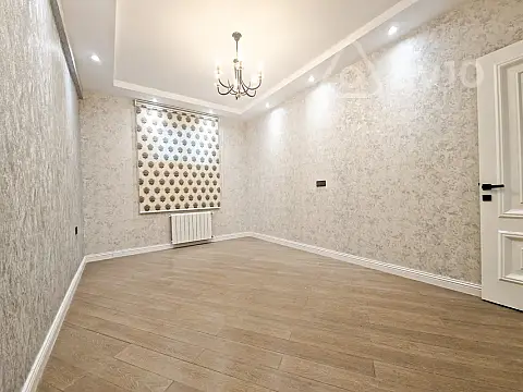 Kirayə verilir 2 otaqlı yeni tikili 70 m²