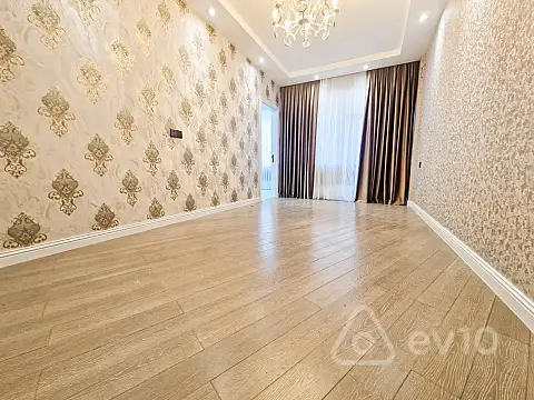 Kirayə verilir 2 otaqlı yeni tikili 70 m²
