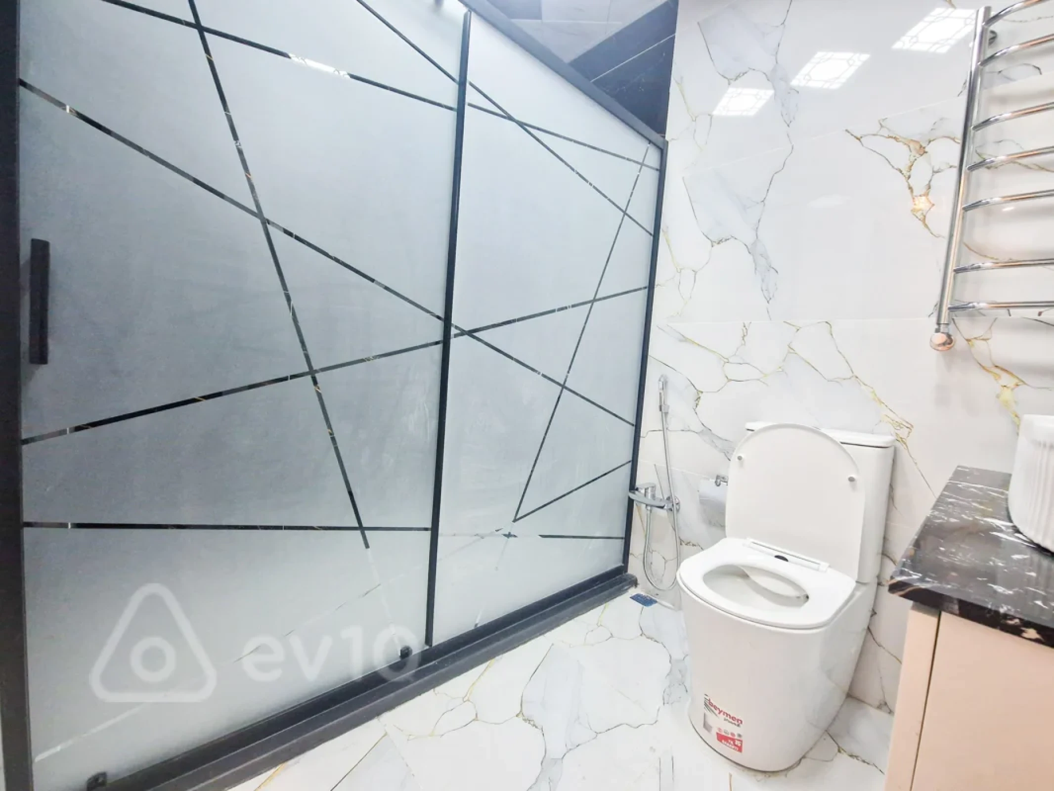 Kirayə verilir 2 otaqlı yeni tikili 70 m²