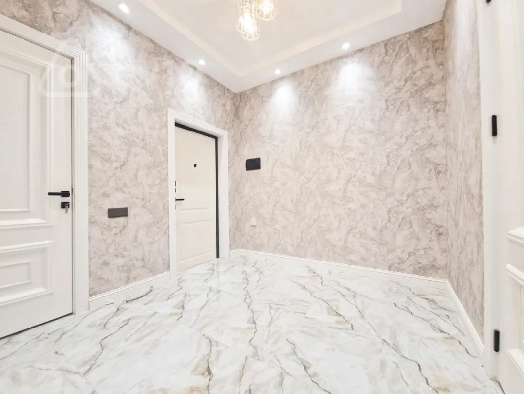 Kirayə verilir 2 otaqlı yeni tikili 70 m²