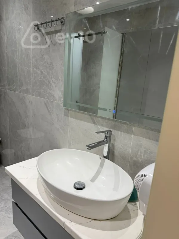 Kirayə verilir 2 otaqlı yeni tikili 92 m²