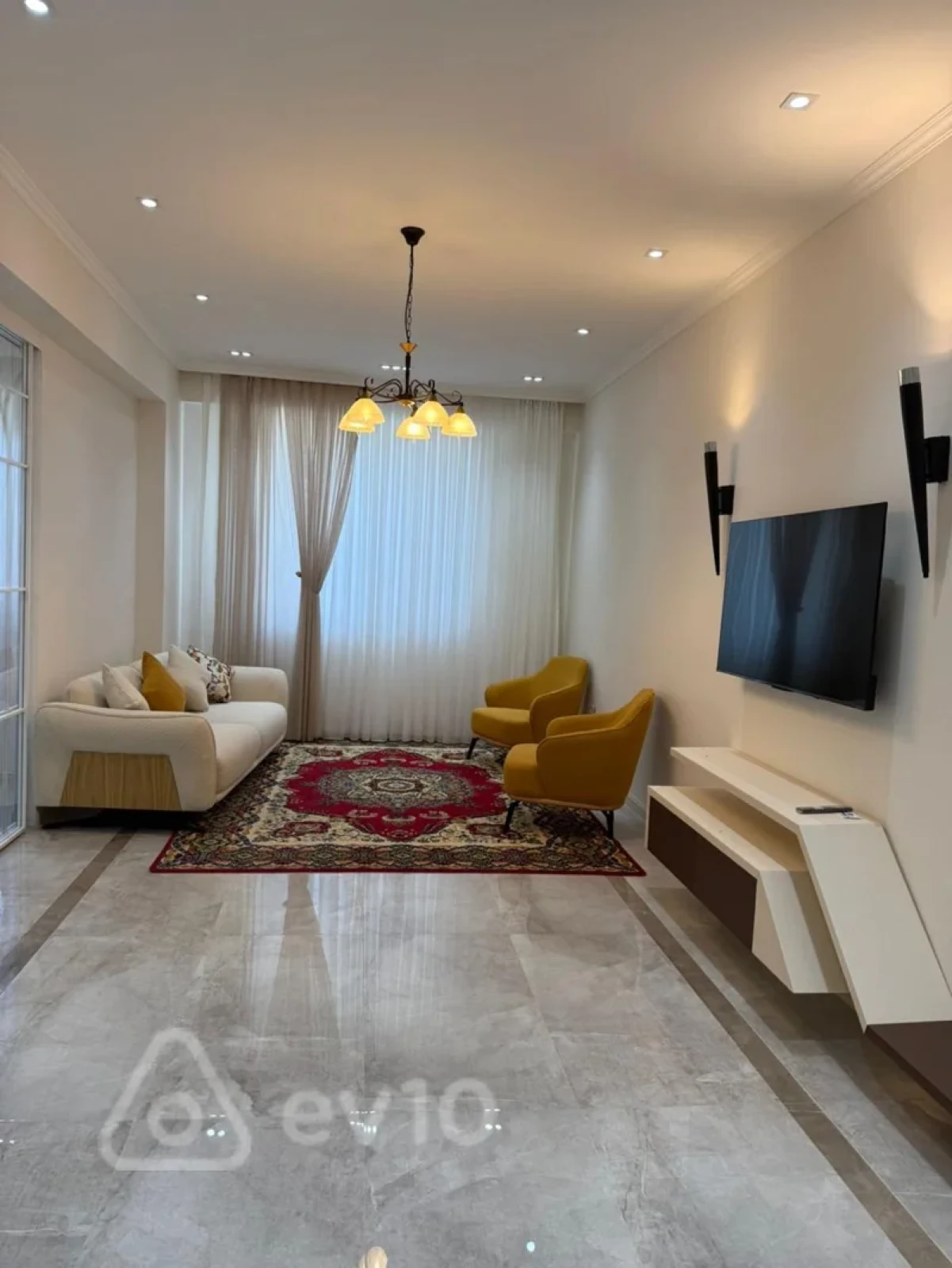 Kirayə verilir 2 otaqlı yeni tikili 92 m²
