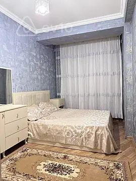 Kirayə verilir 2 otaqlı yeni tikili 70 m²