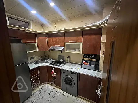 Kirayə verilir 3 otaqlı yeni tikili 70 m²