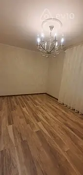 Satılır 3 otaqlı köhnə tikili 65 m²
