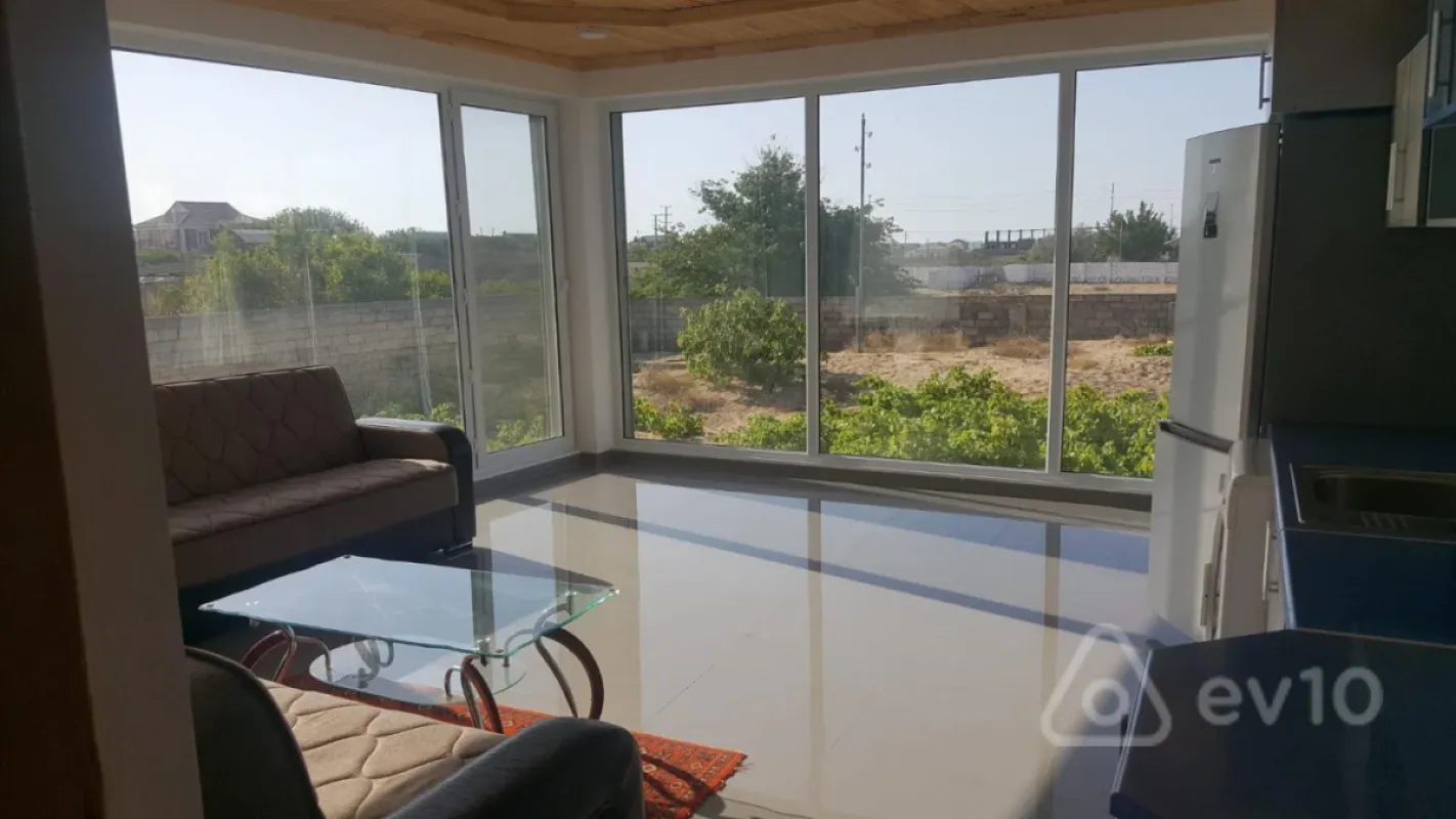 Kirayə verilir 3 otaqlı həyət evi 100 m²