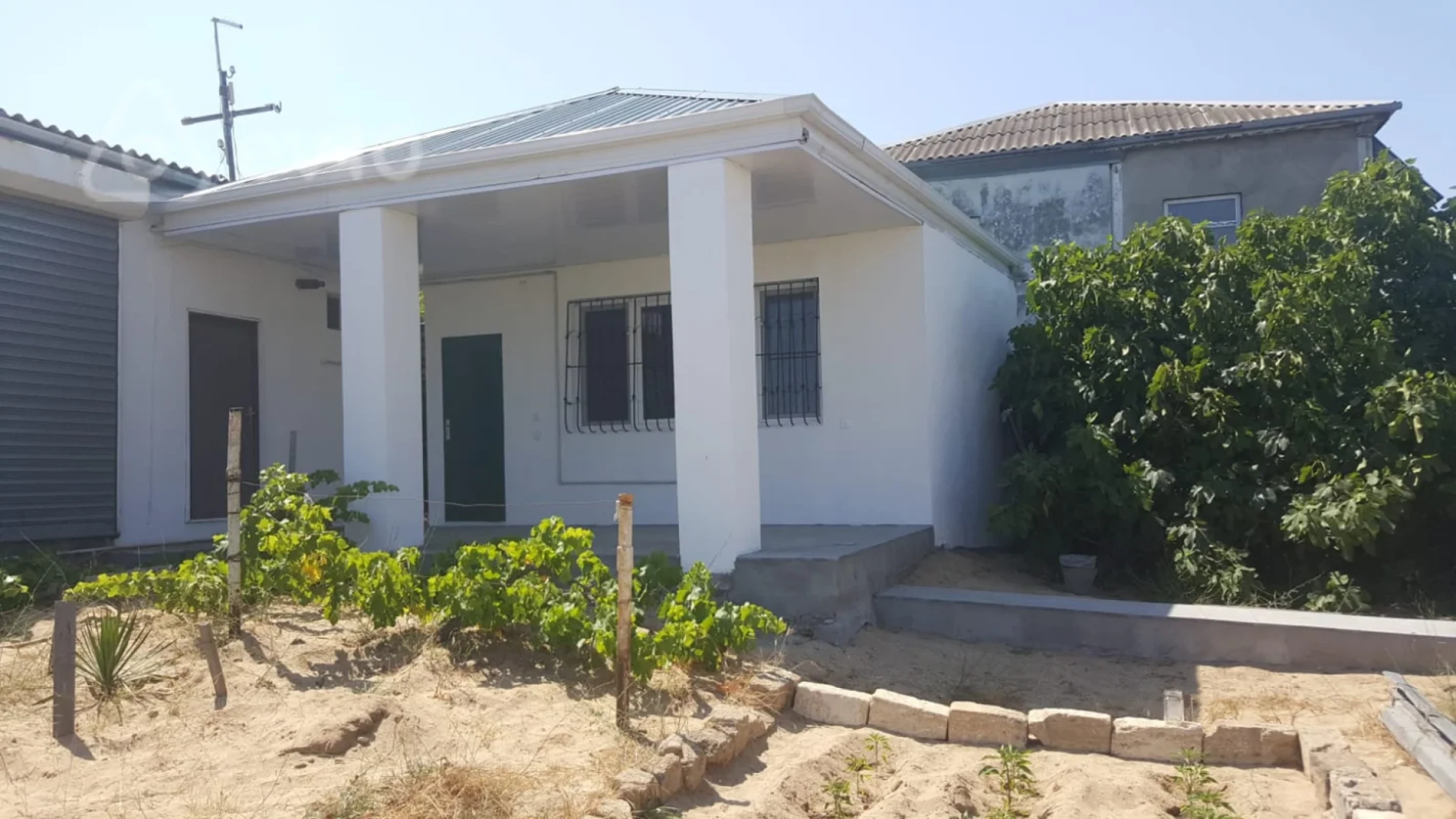 Kirayə verilir 3 otaqlı həyət evi 100 m²