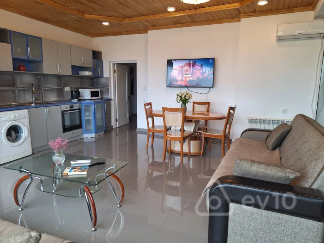 Kirayə verilir 3 otaqlı həyət evi 100 m²