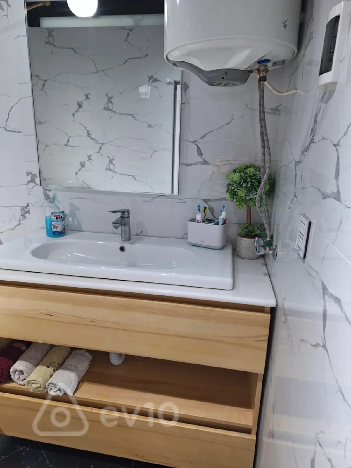 Kirayə verilir 3 otaqlı həyət evi 100 m²