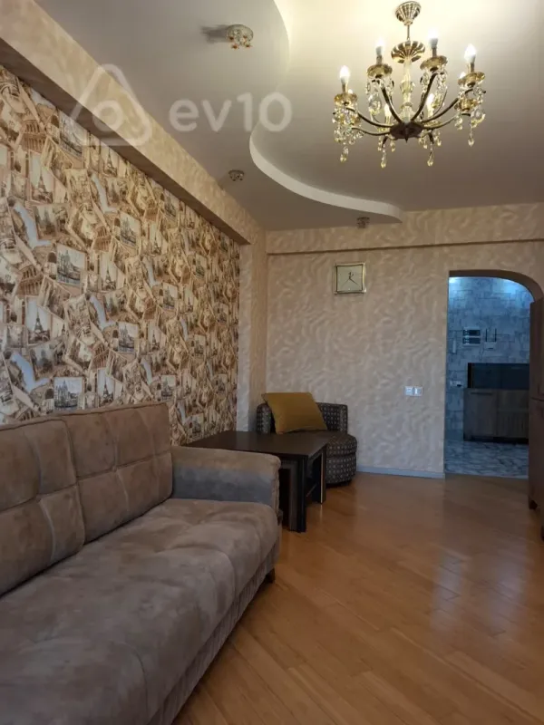 Kirayə verilir 2 otaqlı yeni tikili 65 m²