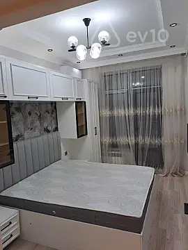 Kirayə verilir 2 otaqlı yeni tikili 65 m²