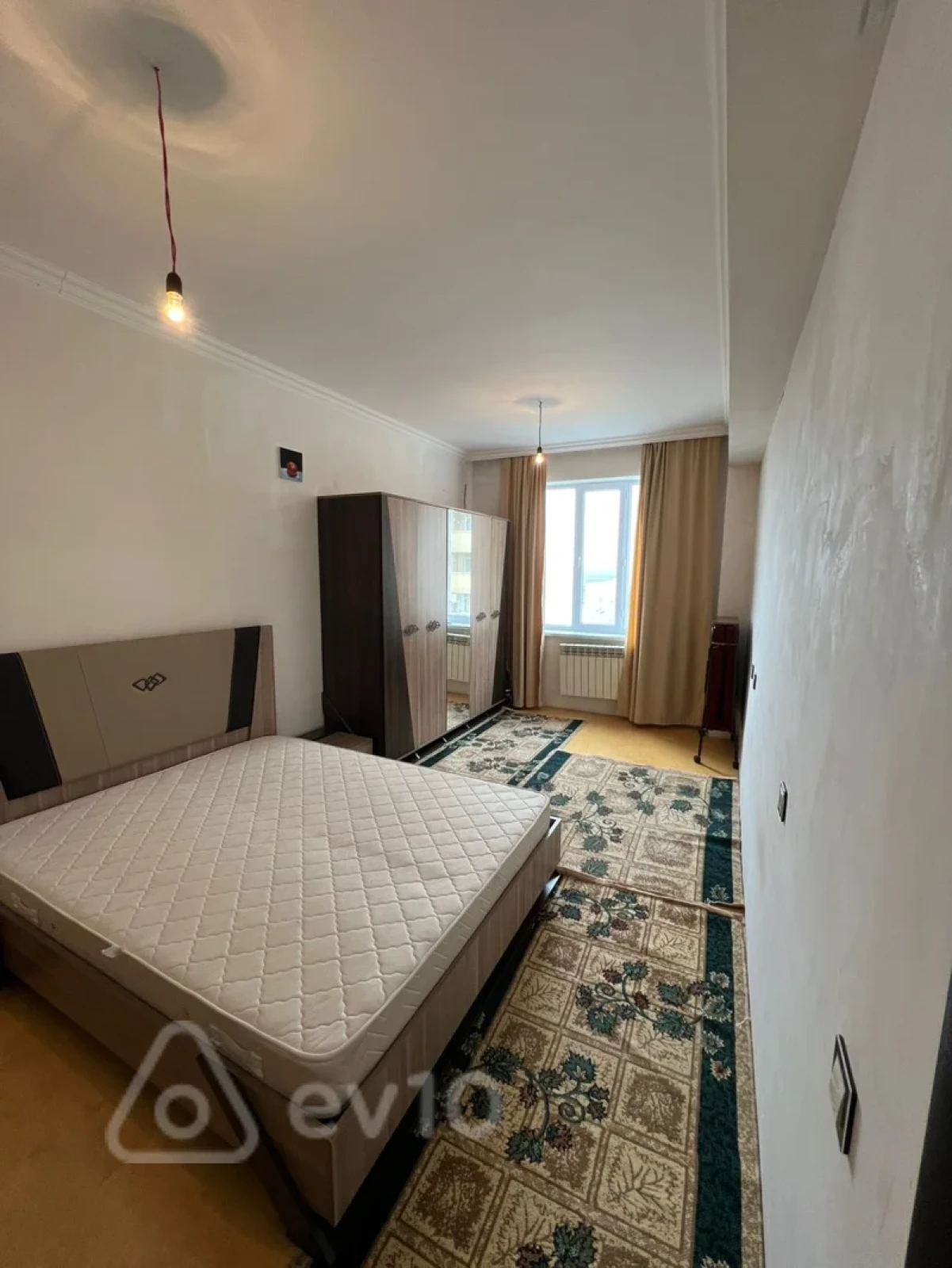 Kirayə verilir 2 otaqlı yeni tikili 50 m²