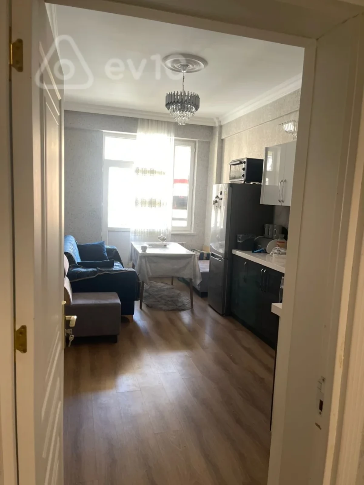 Kirayə verilir 2 otaqlı yeni tikili 63 m²